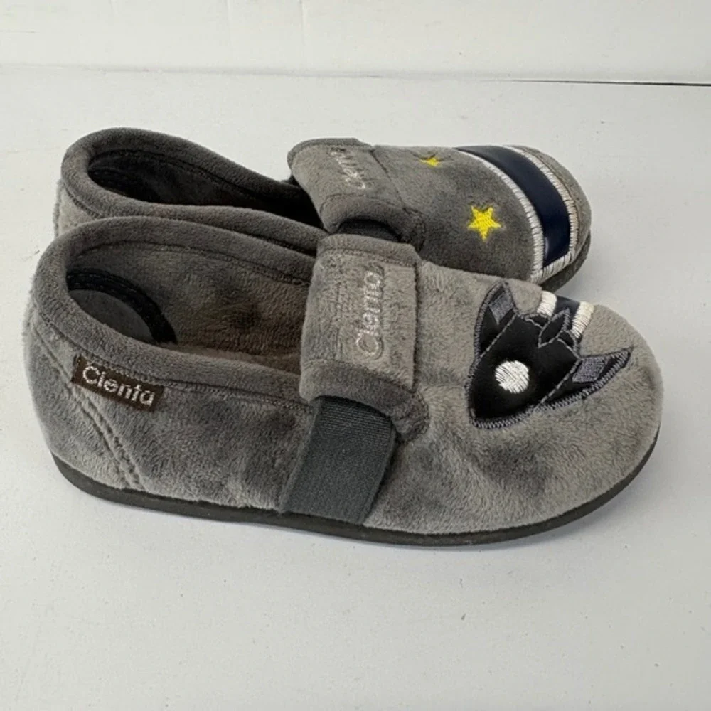 Cienta toddler Gray Rocket-ship Slippers with Stars made in Spain